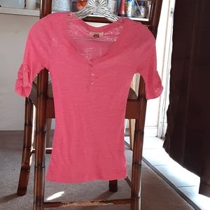 l.e.i. Pink short sleeve shirt / size: small (3/5)